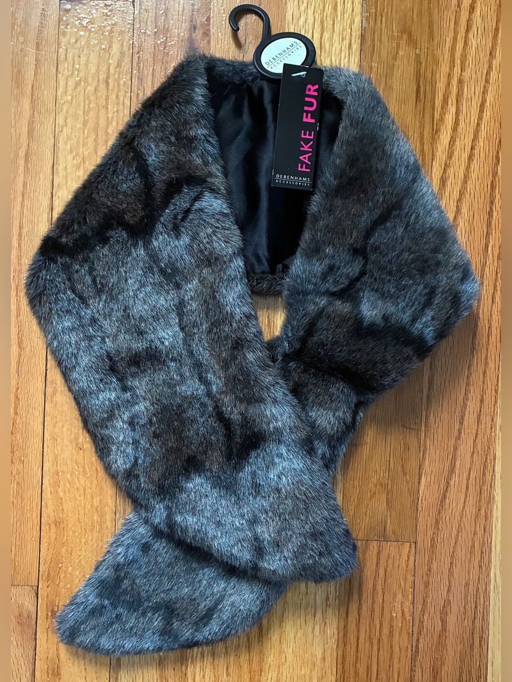 NWT Debenhams Accessories Faux Fur Stole Scarf Gray/Black Vintage Winter Glamour